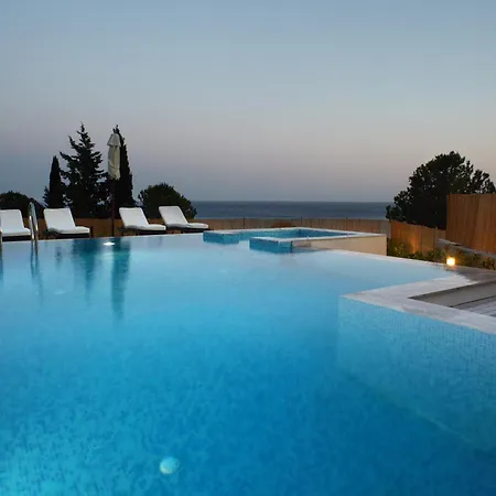 Blue Dream Exclusive Privees