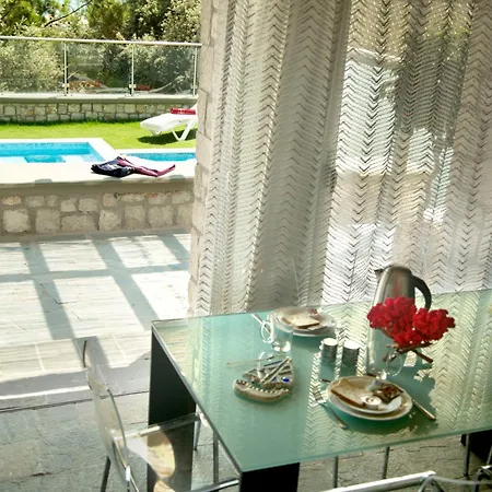 Blue Dream Exclusive Privees