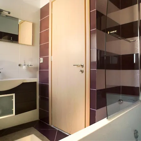 Blue Dream Exclusive Privees *