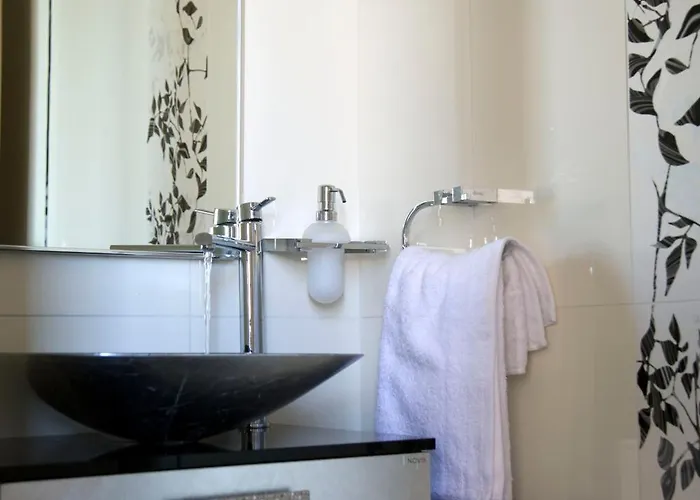 Blue Dream Exclusive Privees